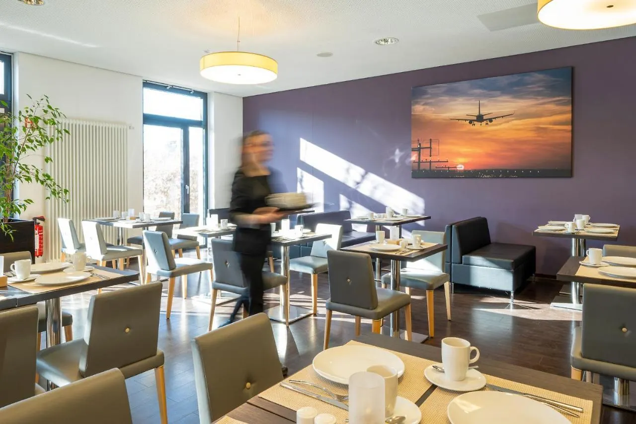 Messe & Airport Hotel شتوتغارت